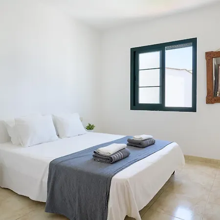 Montserrat De Holiday home