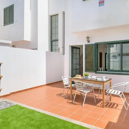 Vakantiehuis Montserrat De