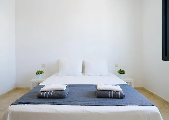 Montserrat De * Playa Blanca (Lanzarote)